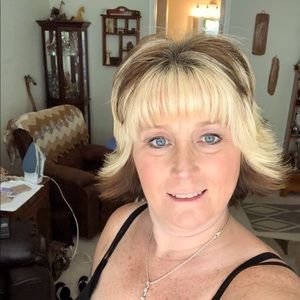 Meet your Posher, Tami